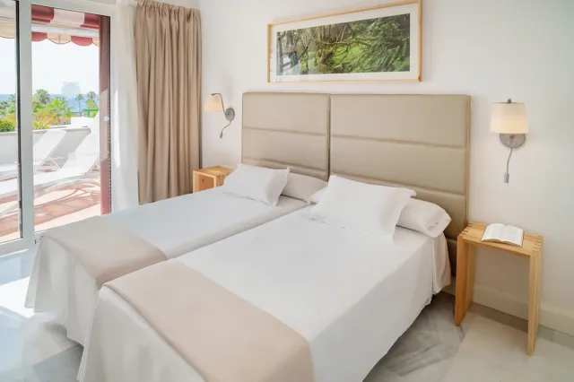 Billede av hotellet Aparthotel Parque Santiago IV - nummer 1 af 49
