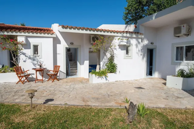 Billede av hotellet Costa Avithos - nummer 1 af 65