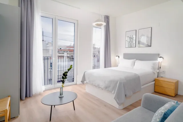 Hotellbilder av limehome Valencia Carrer de Sant Jacint - nummer 1 av 74