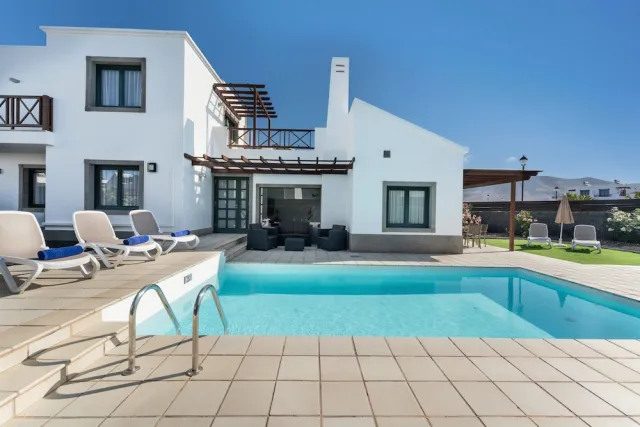 Hotellbilder av Camelot ​Holiday Homes by LIVVO - nummer 1 av 19
