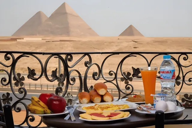 Billede av hotellet Pyramids planet hotel - nummer 1 af 10