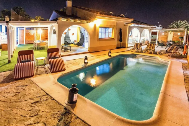 Billede av hotellet Villa La Luna - nummer 1 af 41