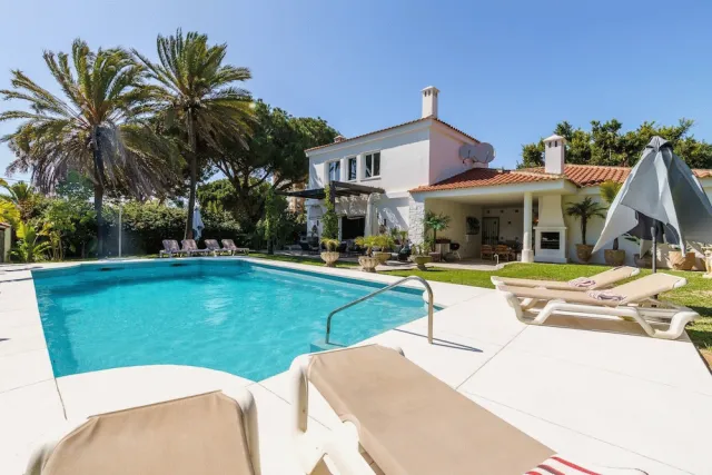 Hotellbilder av Golden Villa Luxury Pool Retreat & Beach - nummer 1 av 42