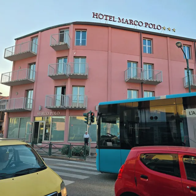 Hotellbilder av Hotel Marco polo - nummer 1 av 10