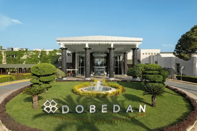 Hotellbilder av DOBEDAN WORLD PALACE - nummer 1 av 100