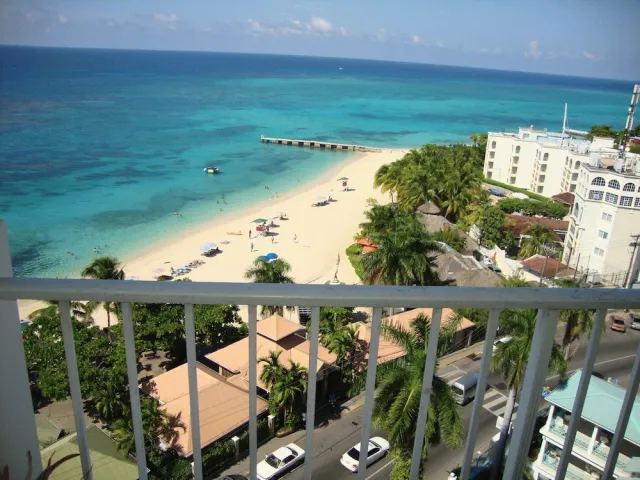 Hotellbilder av Skymiles Beach Suite At Montego Bay Club Resort - nummer 1 av 21