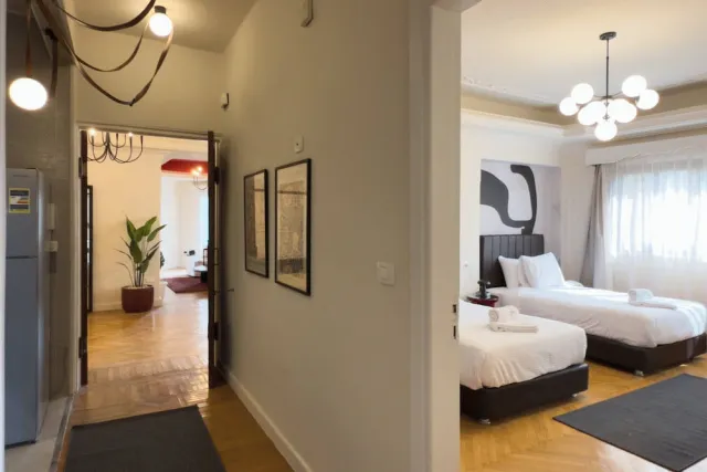 Hotellbilder av The 2bdr Crimson Crib @ The Heart Of Heliopolis - nummer 1 av 32