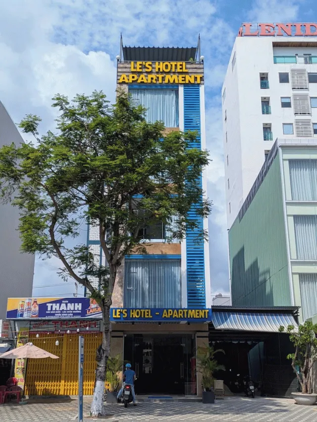 Billede av hotellet LE'S HOTEL & APARTMENT - nummer 1 af 44