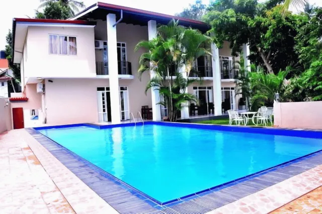 Hotellbilder av Grand 7 Hotel - Thalawathugoda - nummer 1 av 10