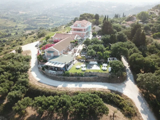 Billede av hotellet Forestata Village - nummer 1 af 10