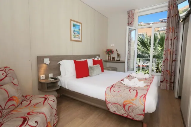 Billede av hotellet BRIT HOTEL Confort Le Revest Sainte Maxime - nummer 1 af 46