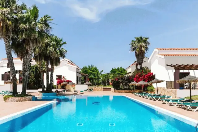 Billede av hotellet Nuramar Resort & Villas - nummer 1 af 10