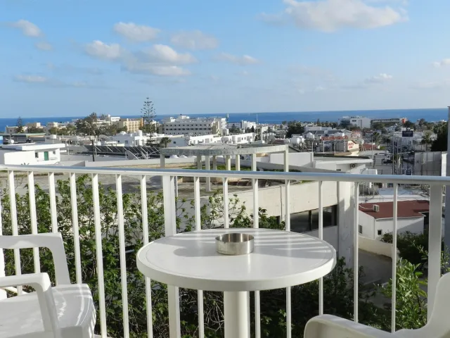 Billede av hotellet Elenapa Holiday Apartments - nummer 1 af 10