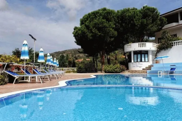 Hotellbilder av Villaggio Hotel Pineta Petto Bianco - nummer 1 av 48