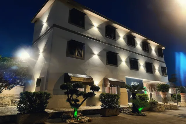 Billede av hotellet Hotel Martini - nummer 1 af 34