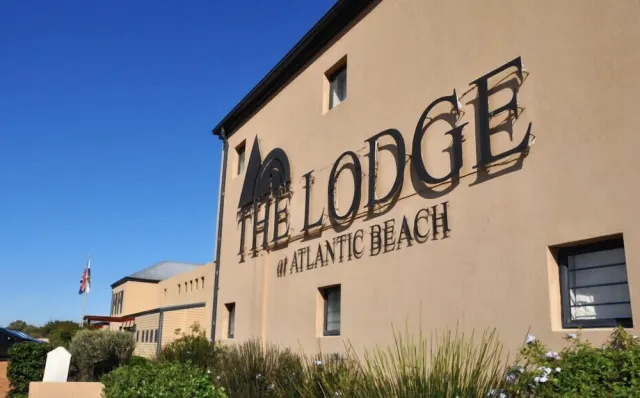 Billede av hotellet Lodge At Atlantic Beach - nummer 1 af 68