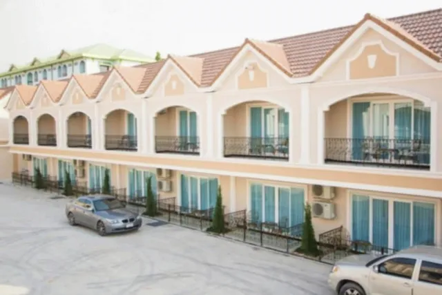 Billede av hotellet LK Majestic Villa - nummer 1 af 10