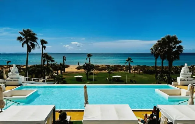 Hotellbilder av Hotel LIVVO Budha Beach - nummer 1 av 77