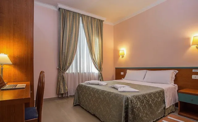 Billede av hotellet Hotel Center 3 - nummer 1 af 81