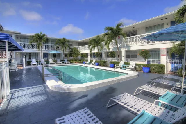 Billede av hotellet May-Dee Suites - nummer 1 af 63