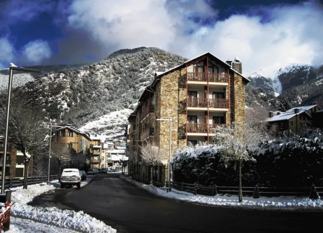 Hotellbilder av Hotel la Planada - nummer 1 av 42