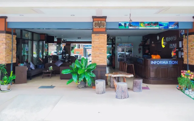 Billede av hotellet Patong Moon Inn Guesthouse - nummer 1 af 10