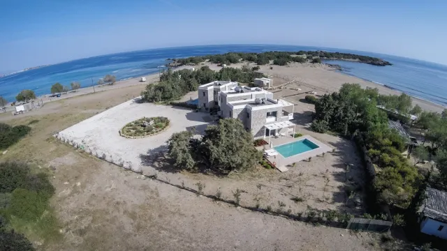 Billede av hotellet Cedar Bay Beachside Villas - nummer 1 af 10