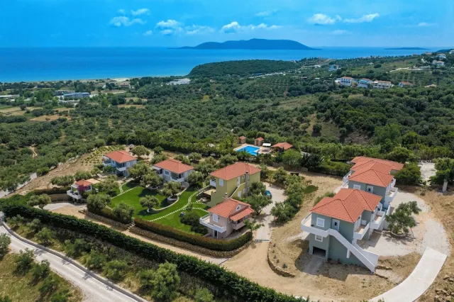 Billede av hotellet Kotroni Villas - nummer 1 af 89