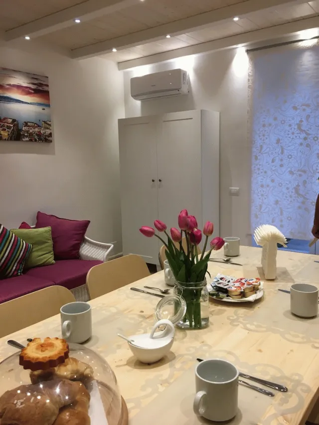 Billede av hotellet B&B Napoli La scalinata di Chiaia - nummer 1 af 10