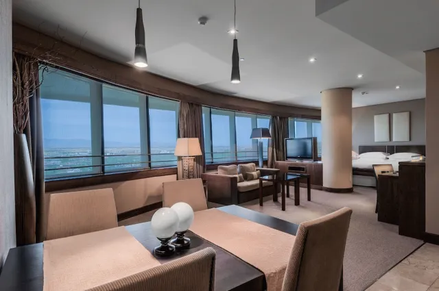Billede av hotellet Eurostars Suites Mirasierra - nummer 1 af 10