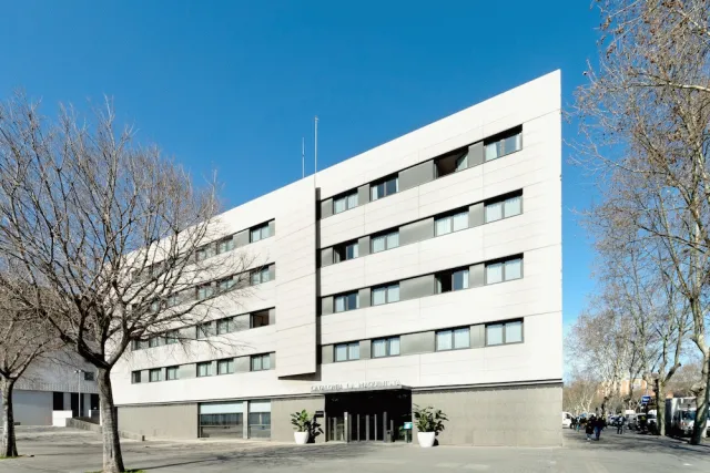 Billede av hotellet Catalonia La Maquinista - nummer 1 af 10