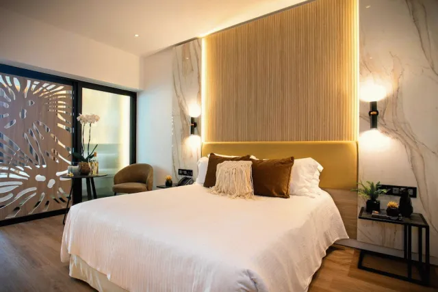 Billede av hotellet Cavo Maris Beach Hotel - nummer 1 af 75