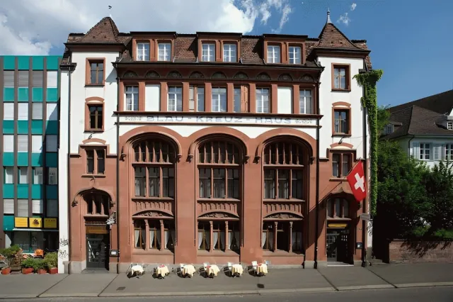 Hotellbilder av Central City Hotel Rochat - nummer 1 av 54