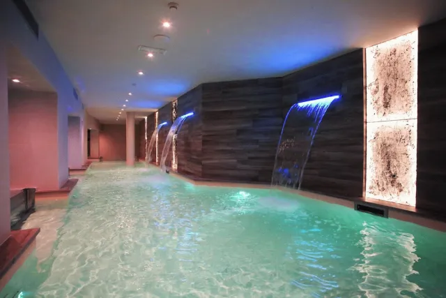 Hotellbilder av Hotel Columbia Wellness SPA - nummer 1 av 100