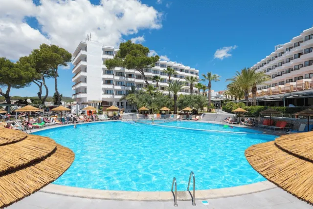 Billede av hotellet Leonardo Royal Ibiza Santa Eulalia - nummer 1 af 88