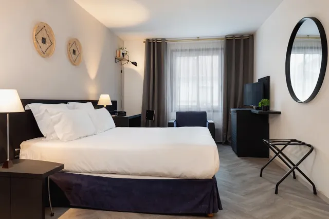 Hotellbilder av Chromatics Hotel & Restaurant The Hill Club by happyculture - nummer 1 av 100