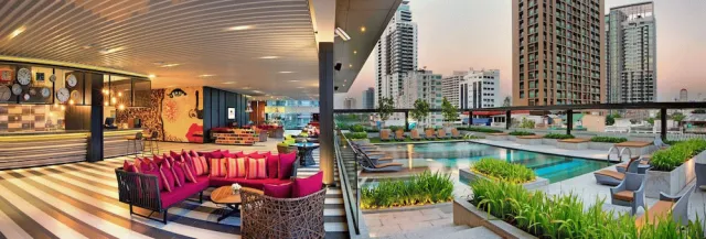 Hotellikuva DoubleTree by Hilton Sukhumvit Bangkok - numero 1 / 73