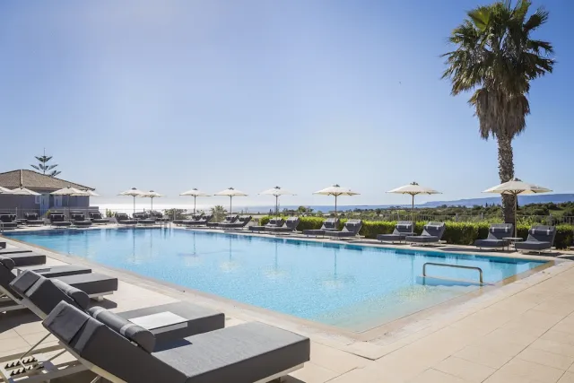 Billede av hotellet Astra Village Hotel Suites - nummer 1 af 78