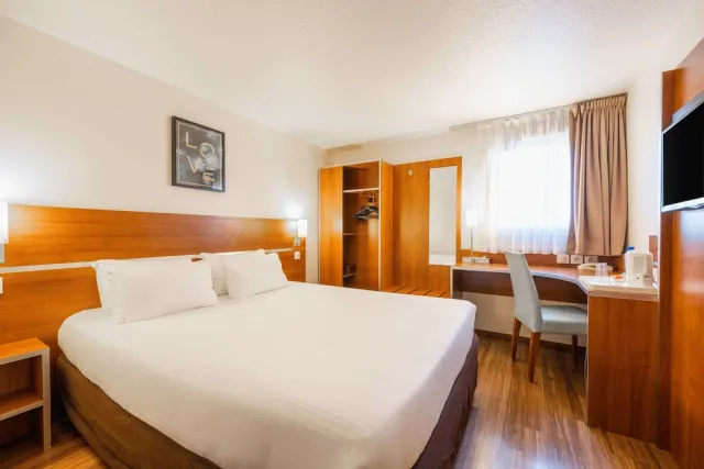 Billede av hotellet Comfort Hotel Aeroport Lyon St Exupery - nummer 1 af 10