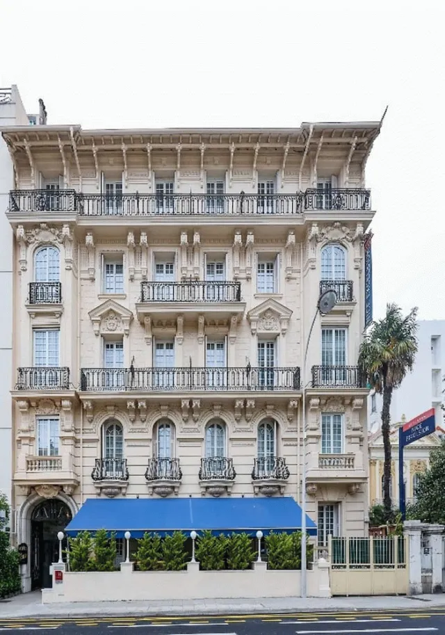 Hotellikuva Hôtel Excelsior by HappyCulture - numero 1 / 54