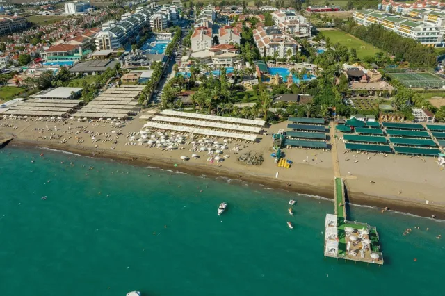 Billede av hotellet Aydinbey Famous Resort - - nummer 1 af 57