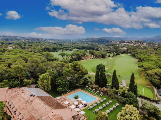 Hotellbilder av Golf Hôtel de Valescure & Spa NUXE - nummer 1 av 59