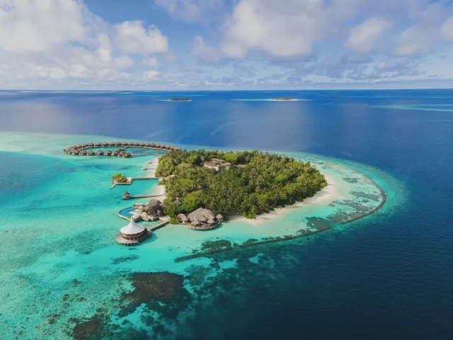 Billede av hotellet Baros Maldives - nummer 1 af 100