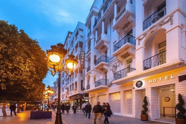 Billede av hotellet Hotel Carlton - nummer 1 af 100