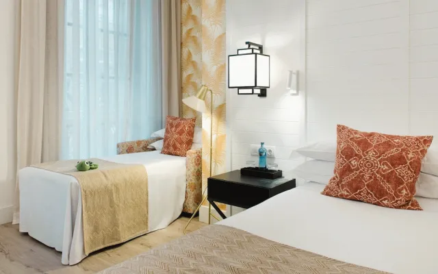 Billede av hotellet Molina Lario Hotel - nummer 1 af 59