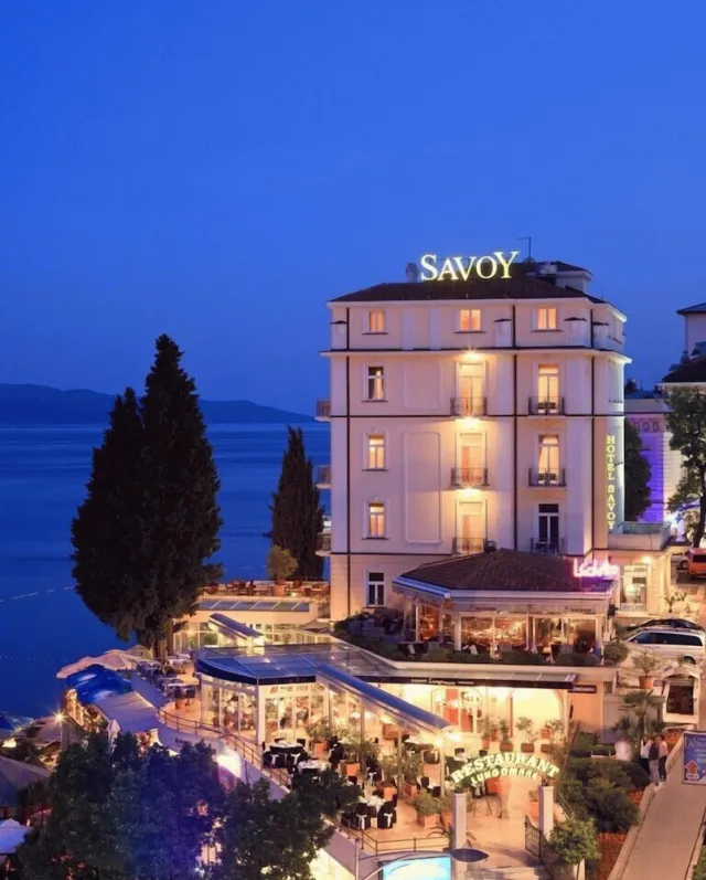 Hotellbilder av Hotel Savoy - nummer 1 av 84