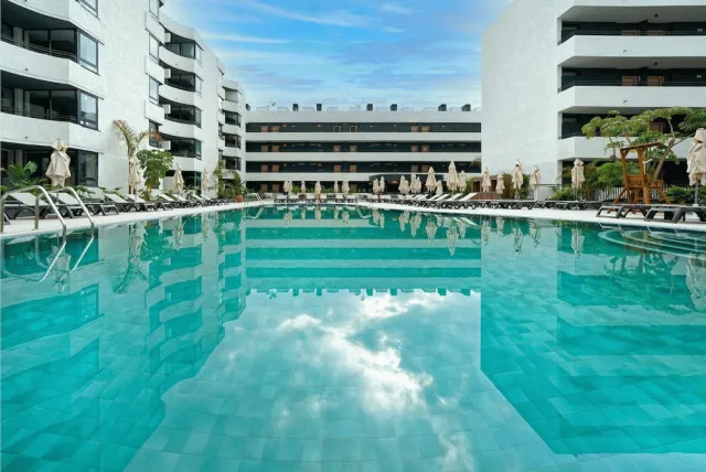 Billede av hotellet LABRANDA Suites Costa Adeje - nummer 1 af 95
