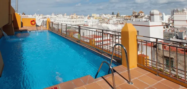 Hotellbilder av Senator Cadiz Hotel - nummer 1 av 68