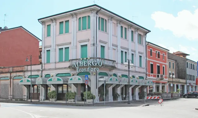 Billede av hotellet Hotel Leon D'Oro - nummer 1 af 40
