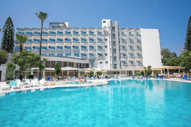 Billede av hotellet Papouis Protaras Hotel - nummer 1 af 50